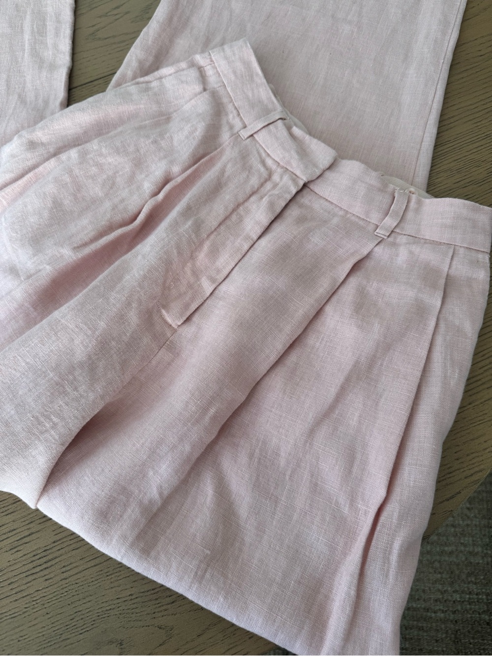 Posse Exclusive Wyatt Pleated Linen Wide-Leg Pants - Picture 7 of 10